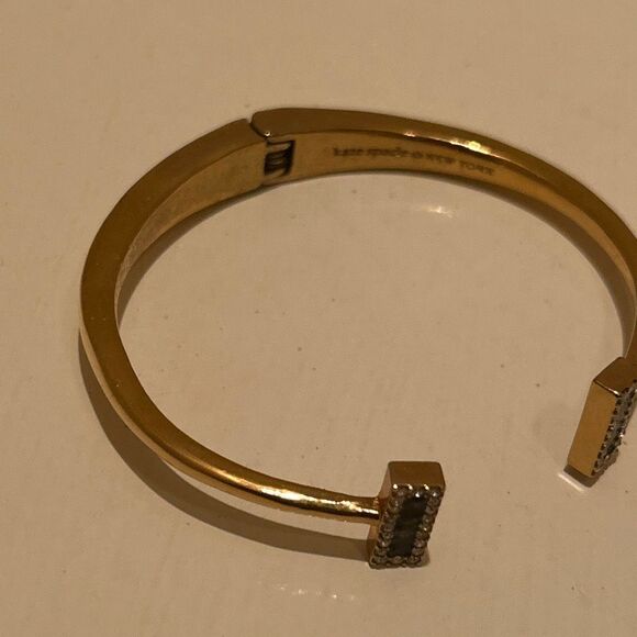 Kate Spade Gold Tone Rhinestone End Hinge Style Bangle Bracelet Classy Stackable - Picture 4 of 7